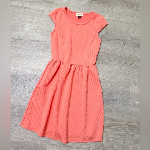 •ENOUGH ABOUT ME• DRESS - Picture 1 of 4